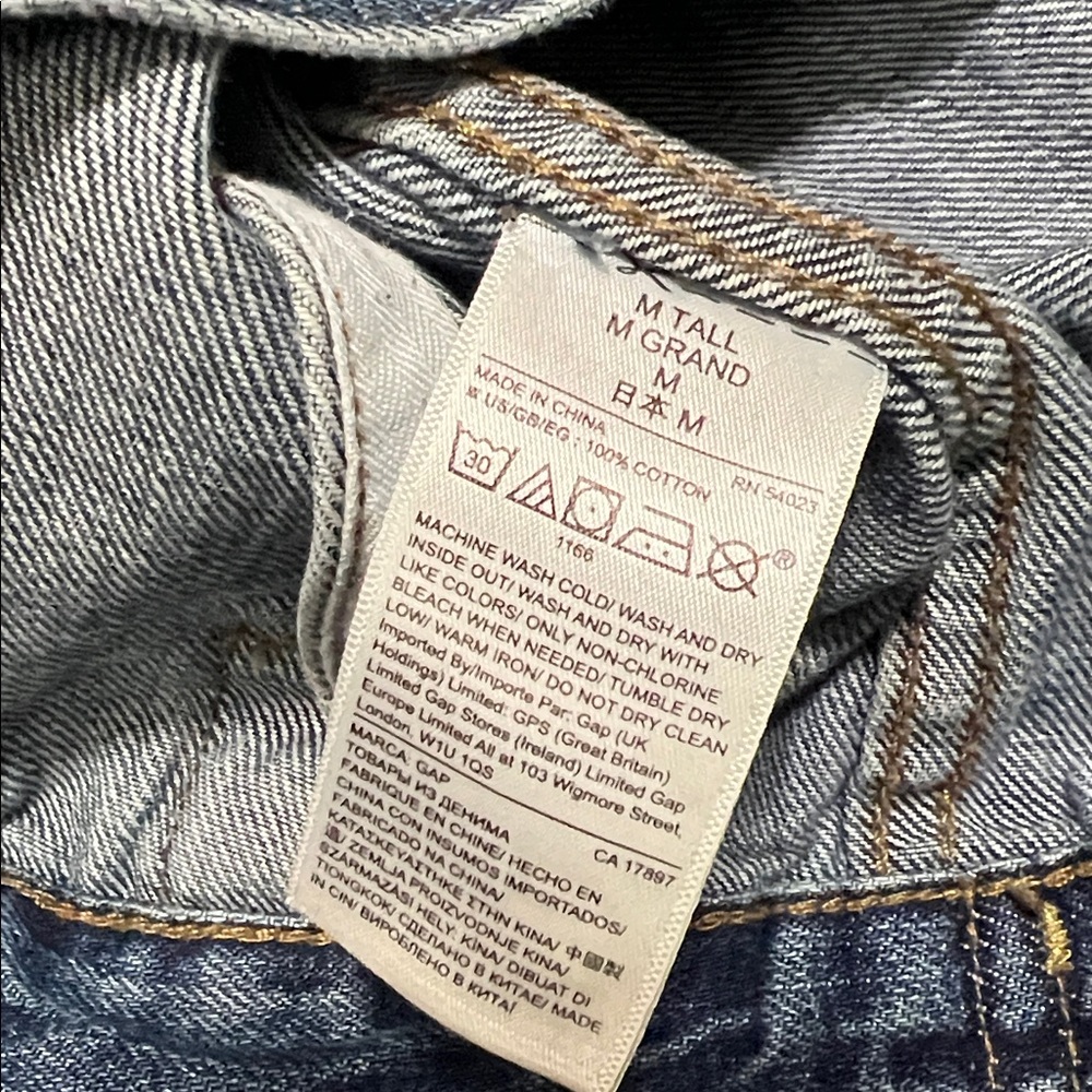 GAP Women's Denim Jacket Size Medium EUC - Picture 6 of 6